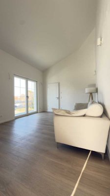 Erstbezug! Stilvolle 2-Zimmer-Terrassenwohnung in gehobener Ortslage am Waldrand – Exklusives Wohnen