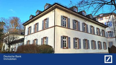 1-Zimmer-Kleinod in historisch-repräsentativem Anwesen