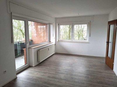 Helle 3-Zimmer-Wohnung mit Sonnenbalkon in Wesel-Feldmark