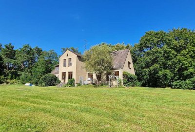 HAUS DER VIELEN MÖGLICKEITEN im Grünen, im ländlichen Raum, am Wald und gut erreichbar.