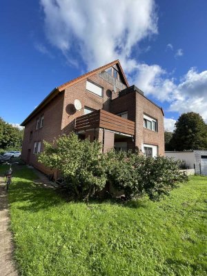 Preiswerte, gepflegte 4-Raum-Wohnung mit Balkon in Aerzen