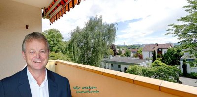 4 ½-Zimmer-Wohnung - mit großem Balkon und Blick ins Grüne  - Aufzug