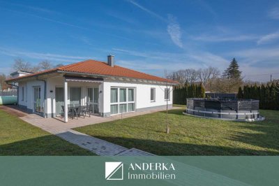 Stilvolles Wohnen auf einer Ebene: Moderner, barrierefreier Bungalow in Lauingen zu verkaufen!