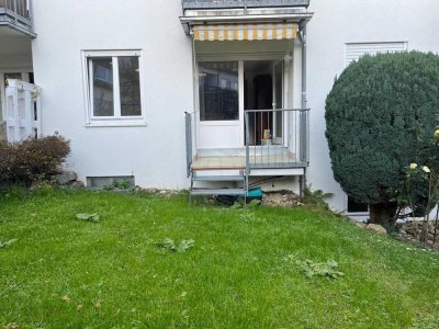 1-Zimmer-Erdgeschosswohnung mit Balkon und Garten, inkl. Bad und Küche, Esslingen Hegensberg