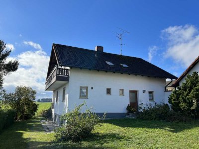 Freistehendes Einfamilienhaus, atemberaubende Aussicht, nähe Landshut, 84107Unterneuhausen