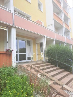 Helle 3-Raumwohnung mit Balkon in zentrumsnaher Lage!