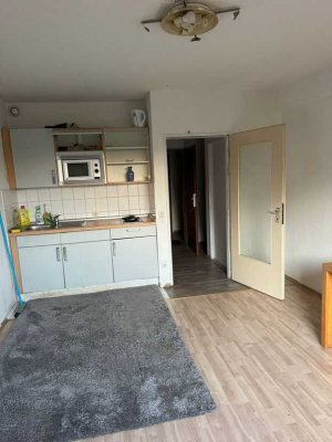 Vollmöbilierte Wohnung in Essen City!