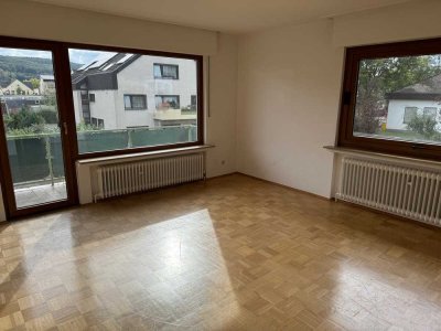 Attraktive 4-Zimmer-Wohnung mit Balkon und Einbauküche in Sinzig-Bad Bodendorf