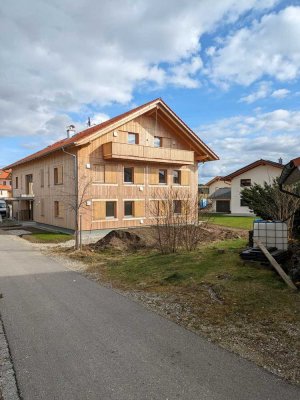 Evenhausen - Traumhafte 4-Zimmer-Dachgeschoßwohnung mit Lift