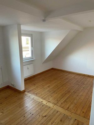 Helle charmante 3-Zimmer-Wohnung mit EBK in Mainz