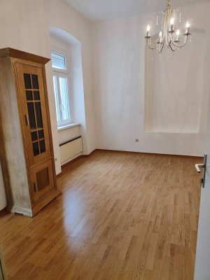 2410 Hainburg/Donau - nette Singlewohnung im Zentrum