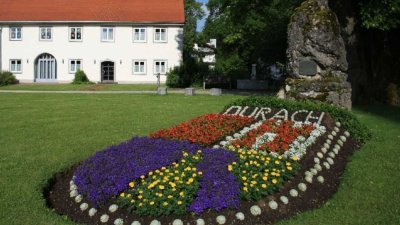 neu möblierte 2-Zimmer-Wohnung in Durach