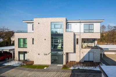 Kieler Förde - 2. Reihe - Teilmöbliert - Luxus - 2 Zimmer mit Balkon