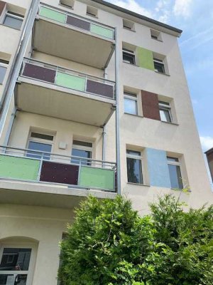 Schöne 4-Zimmer Wohnung im Dachgeschoss mit Balkon