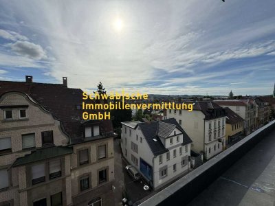 *LEERSTAND* 5-Zi.-Whg., 4. OG, Altbau, Veranda, *Sanierungsgebiet*, kein Denkmalschutz