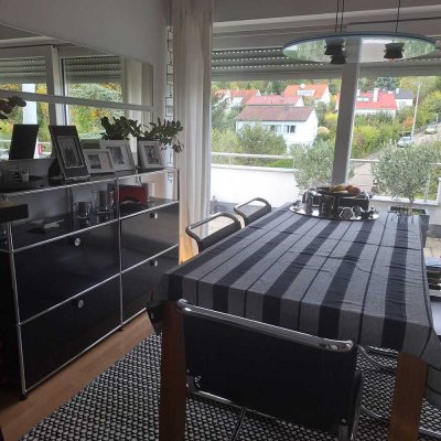 3,5-Zimmer-Penthouse-Wohnung mit gehobener Innenausstattung mit Balkon in Reutlingen