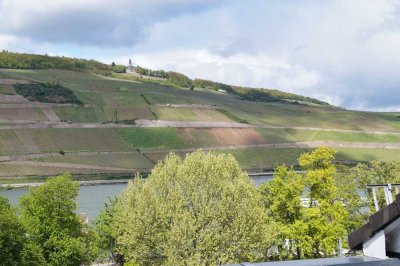 Sofort bezugsfertig: Maisonettewohnung an der Rheinpromenade