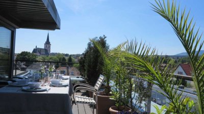 Über den Dächern der Stadt / Penthousewohnung voll klimatisiert mit großer Terrasse in Citylage