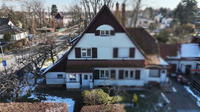 Wunderschöne denkmalgeschütze Doppelhaushälfte in Leipzig - Holzhausen zu verkaufen