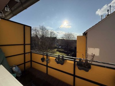 Charmante Etagenwohnung mit Balkon zu verkaufen in Bonn Duisdorf!