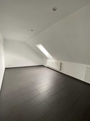 Moderne 3-Zimmer-Wohnung in der Tiergartenbreite (57m²)