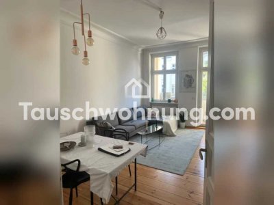 Tauschwohnung: Biete 2 Zimmer Altbau - Suche 2 Zimmer mit EBK