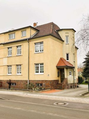 *KAPITALANLAGE* Mehrfamilienhaus mit 3 Wohneinheiten und Garten