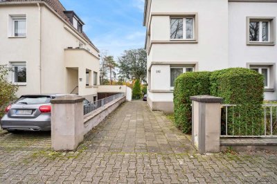 Dreifamilienhaus mit Potential in Bilk