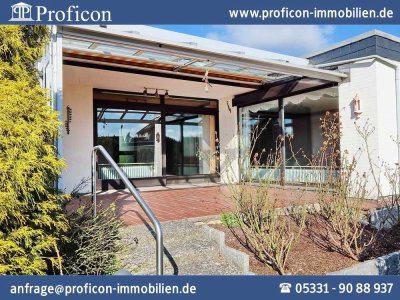 Lage, Lage, Lage: Großz. Bungalow u.a. mit Swimmingpool u. 2 Garagen in Wolfenbüttel zu kaufen!