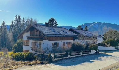 ZEITLOS SCHÖNES LANDHAUS IM BLAUEN LAND