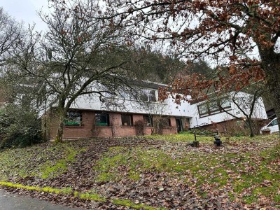 Bungalow mit Einliegerwohnung am Waldrand