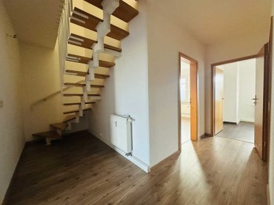 1 MONAT KALTMIETFREI! 4-Raum-Maisonette-Wohnung