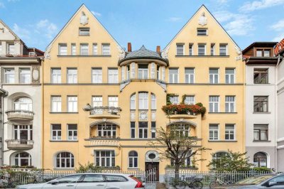 Außergewöhnliche Maisonette-Wohnung mit großer Dachterrasse nahe Lister Meile