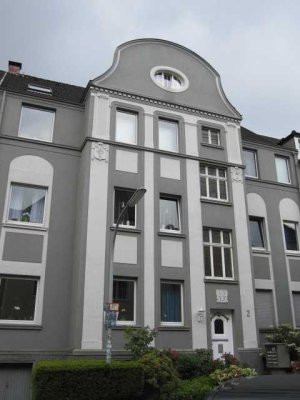 Stadtnahe Wohnlage in RE. - Nord, ca. 85 m² Wfl., 1. OG., Top 3,5 - Zimmerwohnung + Balkon.