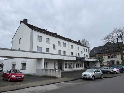 Vermietete 2-Zimmer-Eigentumswohnung mit Balkon in Solingen, Hossenhauser Straße