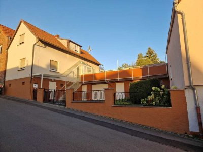 Top Angebot bis 30.6.2024-Schönes Einfamilienhaus mit 2 Terrassen, Garten, Garage- in ruhiger Lage