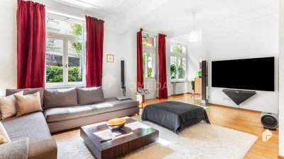 Exklusive 4-Zimmer-Altbauwohnung mit Balkon, Terrasse und Mini-Garten in begehrter Lage von Westend