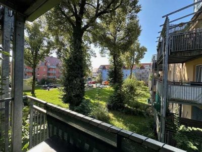 Vermietet! Helle 3 Zimmer-Balkon-Wohnung mit EBK in UNI Nähe. Ruhige Lage!