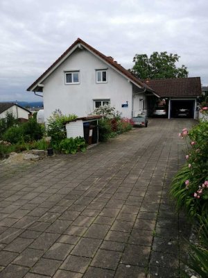 Geräumiges, preiswertes 8-Raum-Haus in Lottstetten