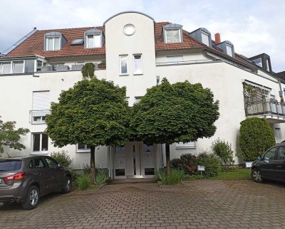 Schöne 2-Raum-Wohnung mit Balkon und EBK in Kirchzarten