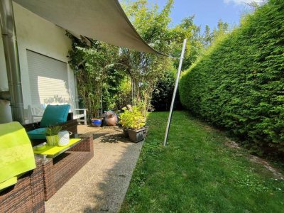 Neuwertige 3-ZKB mit großer Terrasse, Doppelgarage und Garten in gefragter Lage von Eltville