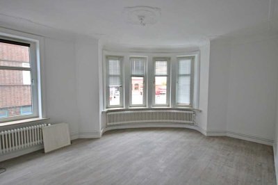 Kapitalanleger aufgepasst! 5% Rendite! 3 Zi.Whg. Balkon, EBK, sehr zentral in Cuxhaven