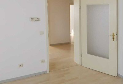 Helle 3 Zimmer Wohnung in Steinfeld