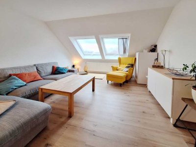 Wohnen am Wertwiesenpark: 2-Zimmer-Wohnung mit Loggia  - Perfekt für Singles und Paare