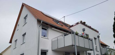 Helle, großzügige 4,5-Zimmer-Wohnung mit Balkon und EBK in Filderstadt-Bonlanden