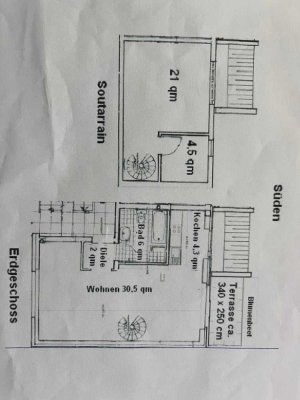 Moderne 2-Zimmer-Maisonette-Wohnung mit gehobener Ausstattung mit Terrasse in Moers