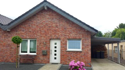 Moderner 2-Zimmer- Doppelhausbungalow mit Carport in Wassenberg