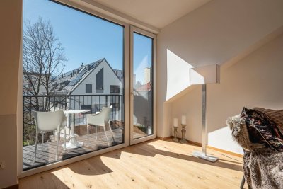 Traumhaftes Dachatelier als Starterwohnung mit bezauberndem Panoramablick in ruhiger, zentraler Stadtlage