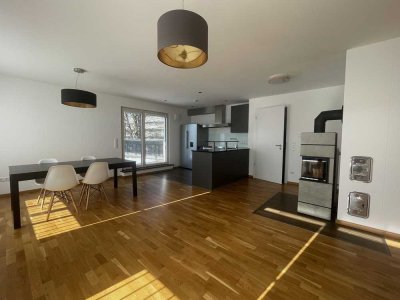 Exklusive Penthouse-Wohnung mit Schwedenofen und 2 Dachterrassen!