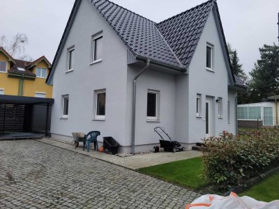Erstbezug: Preiswerte 5-Zimmer-Einfamilienhaus mit gehobener Innenausstattung in Berlin Marzahn